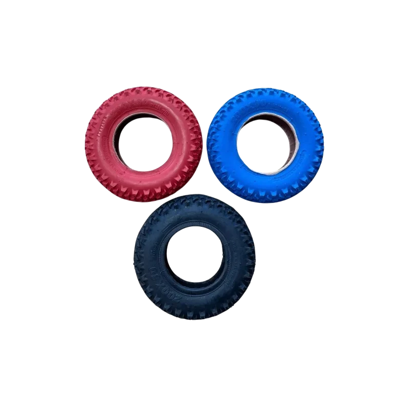 Pneu 200mm / 8 Pouces Off-Road à Crampons